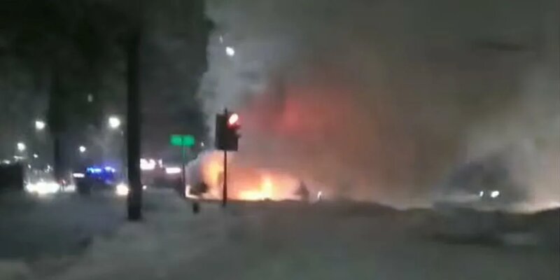 В центре Ярославля сгорел микроавтобус «Газель»