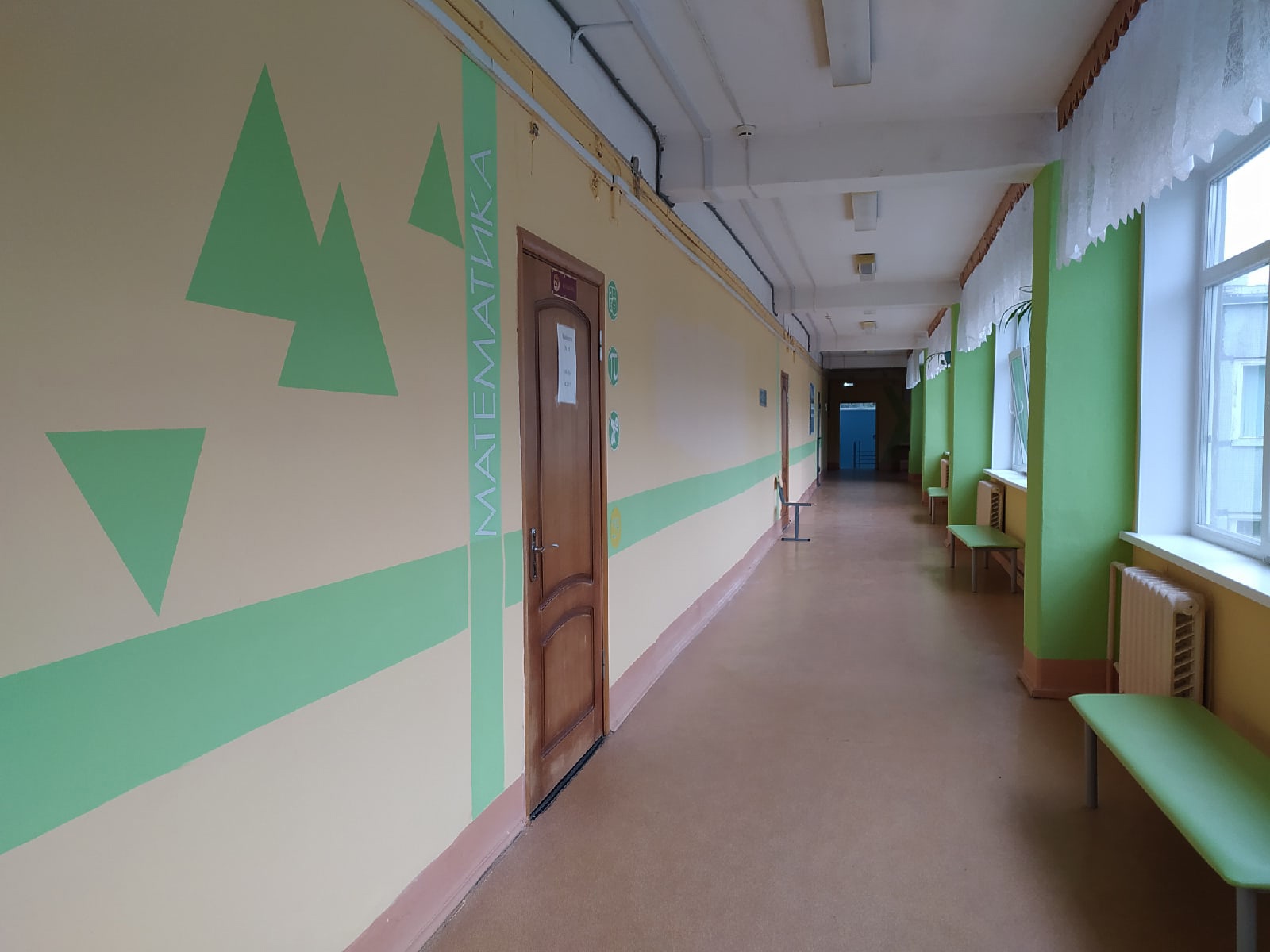 В Ярославской области на карантин по ОРВИ и коронавирусу ушли более 26 тысяч школьников
